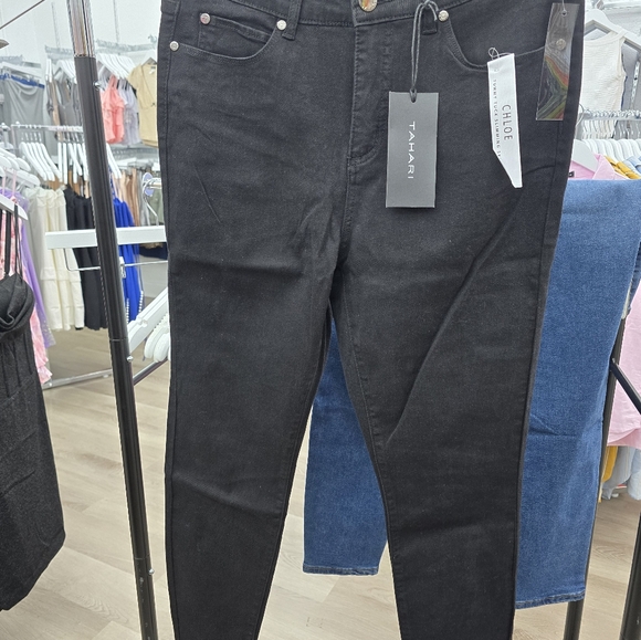 Tahari Skinny Jeans - Picture 2 of 6